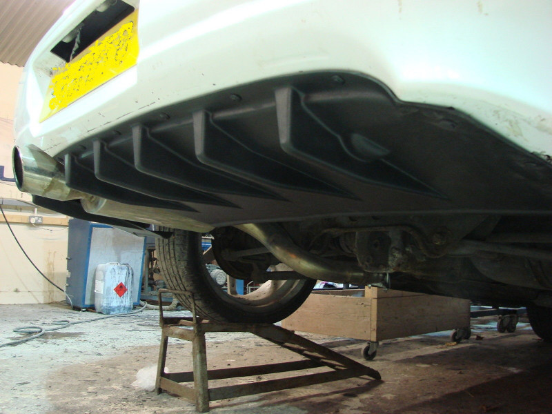 Diffuseur Arrière ABS SUBARU IMPREZA WRX et STI 2001-2002