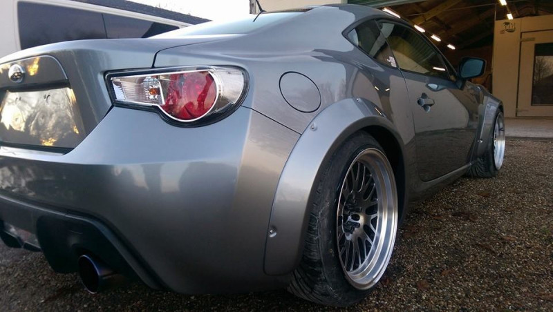 Kit Extension Élargisseur Ailes Avant et Arrière Pour SUBARU BRZ