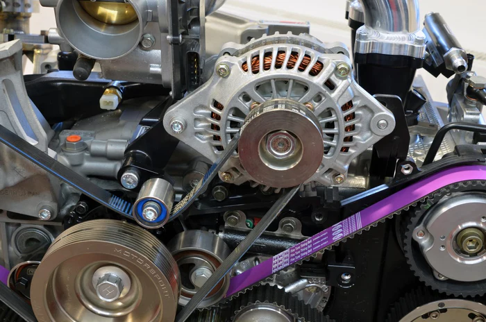 RCM KIT SUPPORT DE RELOCALISATION D'ALTERNATEUR GEN2 POUR SUBARU IMPREZA