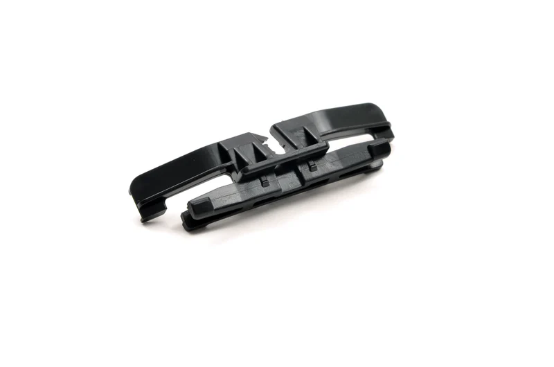 SUBARU Agrafe Noir De Baguette Toit IMPREZA GT 1993-2000 P1