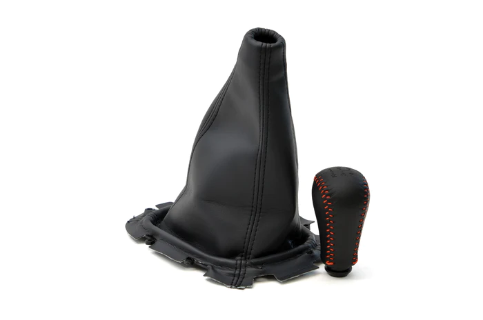SUBARU Pommeau A Coutures Rouge Et Soufflet De Levier Vitesse GT 1999-2000 WRX 2001-2007