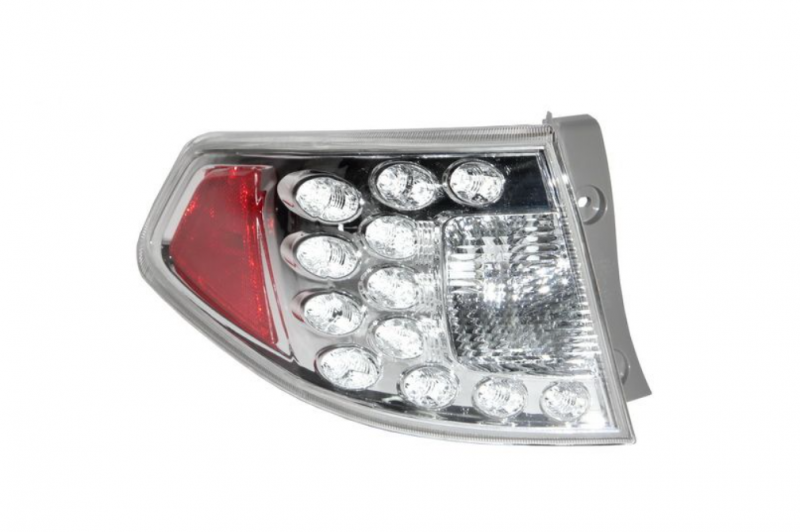 Feu Arrière Gauche SUBARU IMPREZA WRX et STI et Diesel 2.0 TD 2008-2010